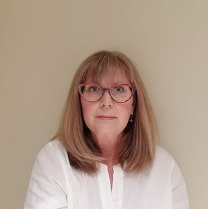 Meet your Posher, Anne